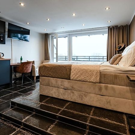 Studio Apartment In Naehe Hamburg Halstenbek エクステリア 写真